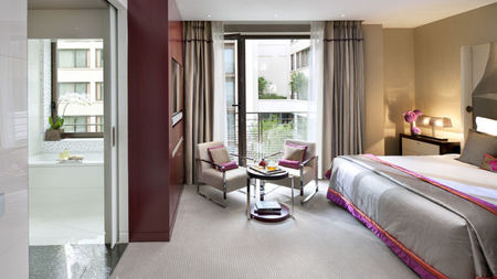 Sparkling Getaway Offer at Mandarin Oriental, Paris