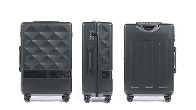 LOMS Luggage: 1 Style, 3 Colors, 4 Sizes