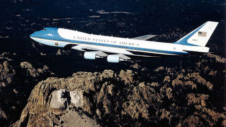 Head to the White House to Learn the Top 10 Presidential Perks