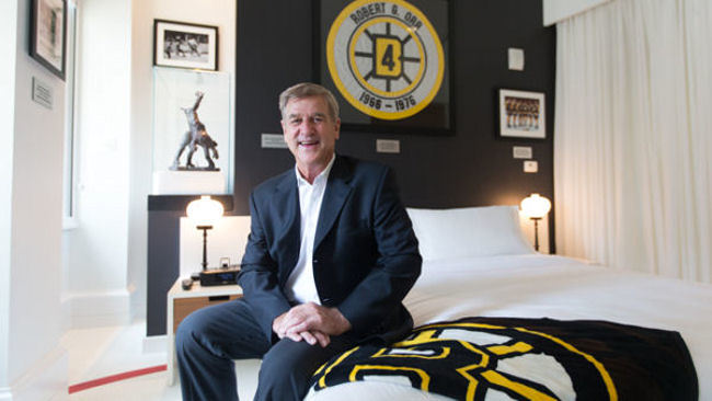 Ames Boston Hotel Unveils Bobby Orr Suite