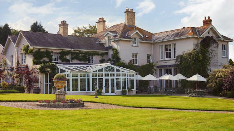An Escape to Summer Lodge Country House Hotel & Spa