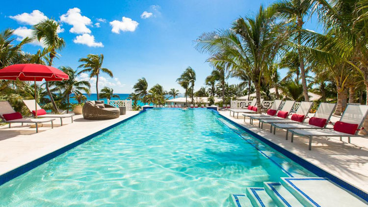 Coral Sands​ - Luxuriously Low-key on Harbour Island, Bahamas