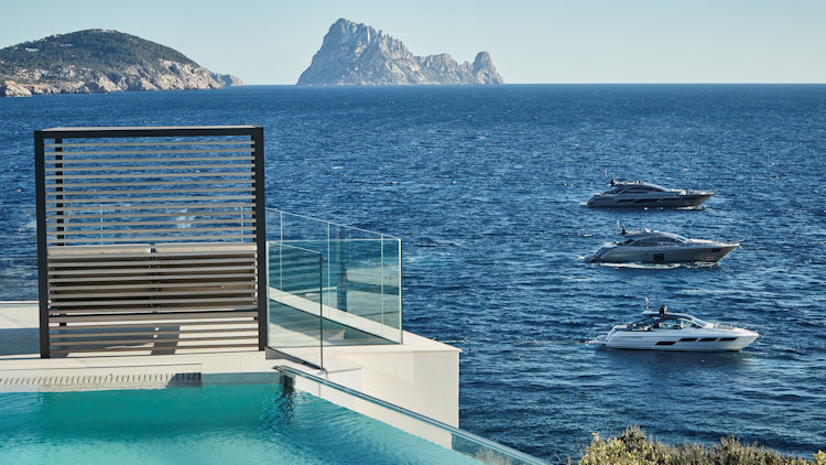 Pershing Yacht Terrace at the 7Pines Resort in Ibiza