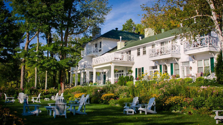 Escape to Canada's Picturesque Manoir Hovey this Summer