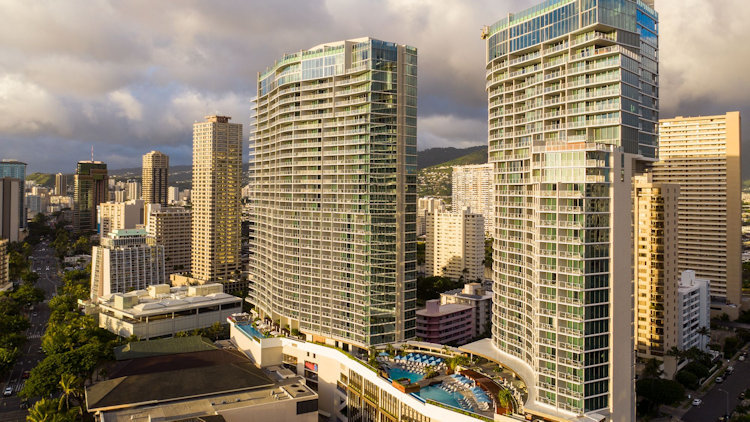The Ritz-Carlton Residences, Waikiki Beach Welcomes Guests Back 