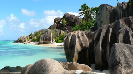 5 Beaches Not to Miss While Visiting the Seychelles 