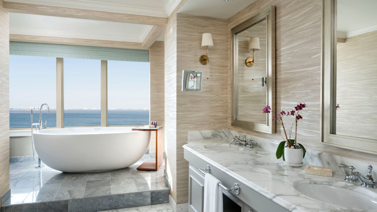 Luxury Hotel Bathrooms Worth a Visit on International Bath Day, June 14