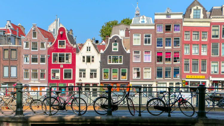 Exploring Amsterdam: A Guide to Having a Memorable Vacation