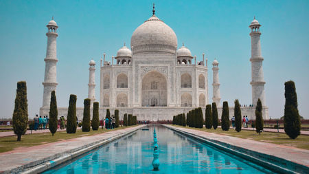 Unravel the Majestic Beauty of Agra Taj Mahal and its Exquisite Tours