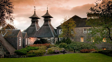 An Impressive Trip To 'The Home of Chivas' - Strathisla Distillery