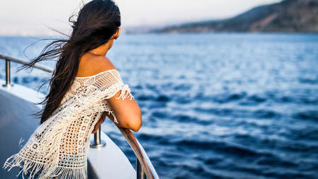 Exclusive Tips To Look Your Best On A Luxury Cruise Trip