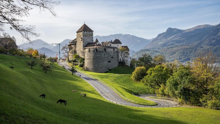 Appenzell and Liechtenstein Tour from Zurich: A Scenic Adventure