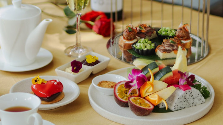 Afternoon Tea For Two Across Asia