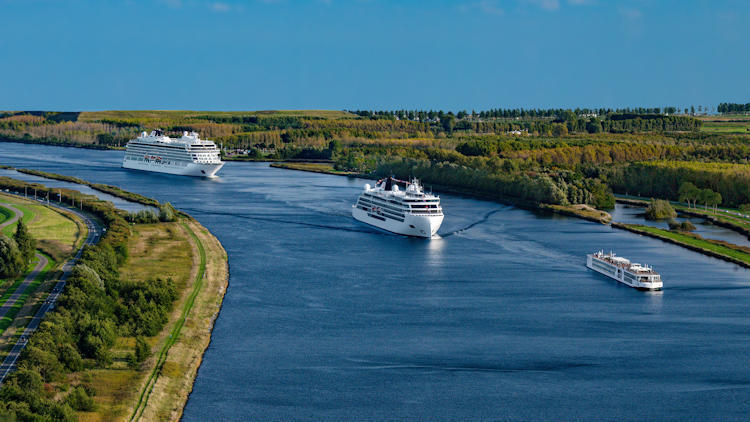 Viking Marks 15 Years of No NCFs: A Milestone in Travel Advisor Partnership