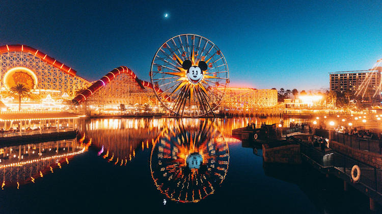 3 Ways You Can Go To Disneyland With a Scooter or Wheelchair to Get Around