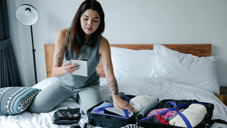 Passport to Style: Essential Fashion for the Modern Traveler