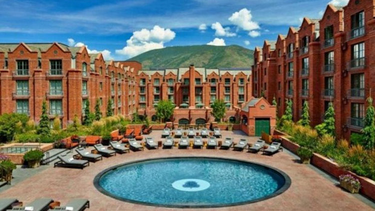 Unexpected Escapes: Where the World’s Most Unique Vacation Rentals Redefine the Luxury Getaway