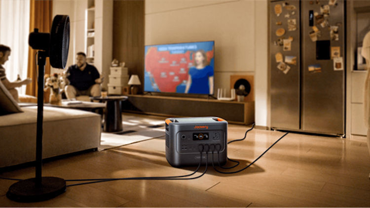 Eco-Friendly Blackout Survival: The Jackery Solar Generator 5000 Plus