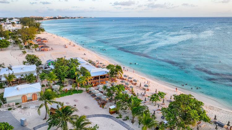 Hotel Indigo Grand Cayman Awarded AAA Four Diamond Designation