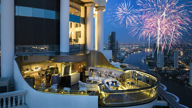 The Ultimate New Year’s Celebration in Bangkok: Fireworks, Michelin-Starred Dining & Sky Bars