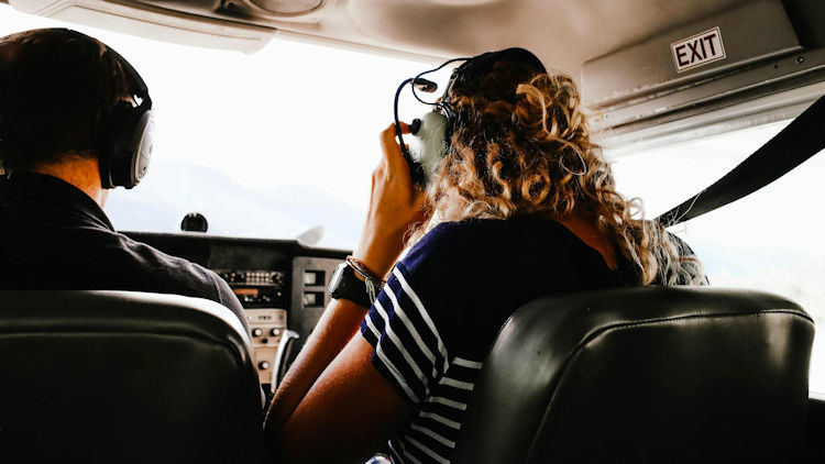 Why Warmer States Are Your Best Choice for Flight Training