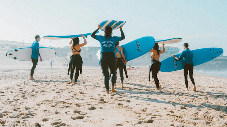 How to Plan a Luxury Trip for a Large Group