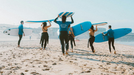 How to Plan a Luxury Trip for a Large Group