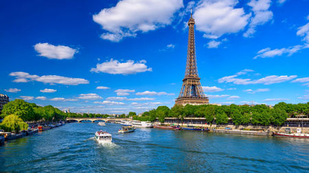 8 Romantic Things to Do in Paris for Valentine’s Day