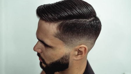 How to Get a Low Fade Haircut for Straight Hair: A Step-by-Step Guide