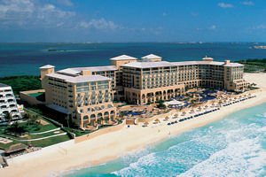 The Ritz-Carlton Cancun Wins AAA Five Diamond Award