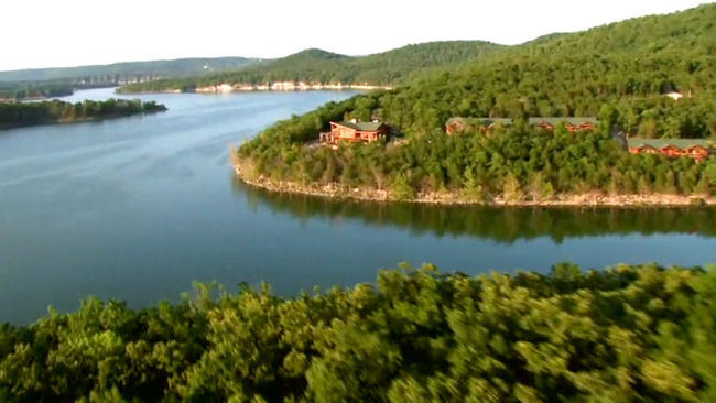Celebrate Labor Day Weekend at a Luxurious Lakeside Retreat