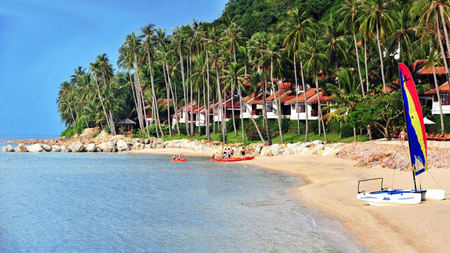 Orient-Express Unveils Stunning New Lagoon at Napasai, Thailand