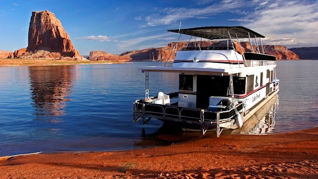 Lake Powell Resorts and Marinas Offers 50% Off Houseboat Rentals, Jan. 1 - June 18