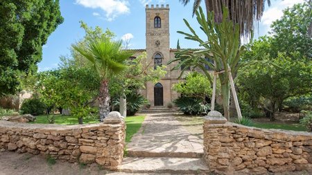 Trapani: A Favorite Italian Destination on the West Coast of Sicily