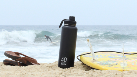 New Takeya Thermoflask Keeps Cool Beverages Cold All Day Long