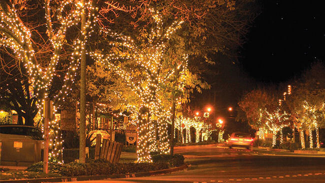 Holidays in Yountville - The Brightest Town in Napa Valley 