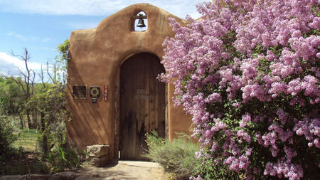 Purple Reigns this May at Taos' El Monte Sagrado Resort