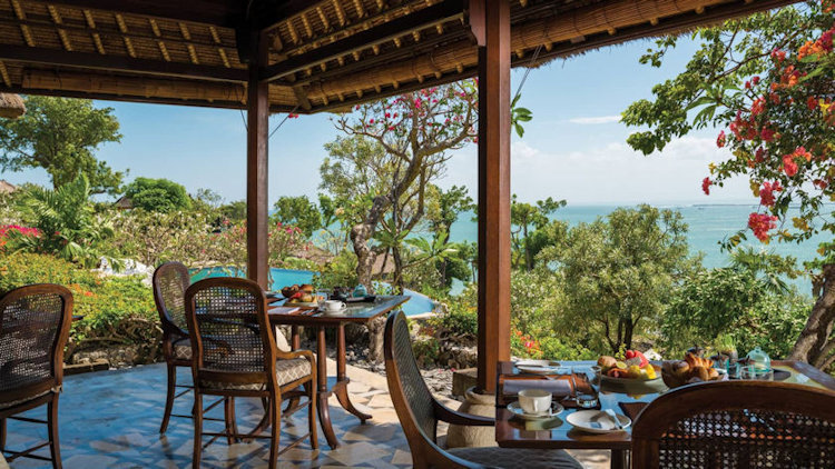 Four Seasons Resort Bali at Jimbaran Bay Relaunches Taman Wantilan Restaurant