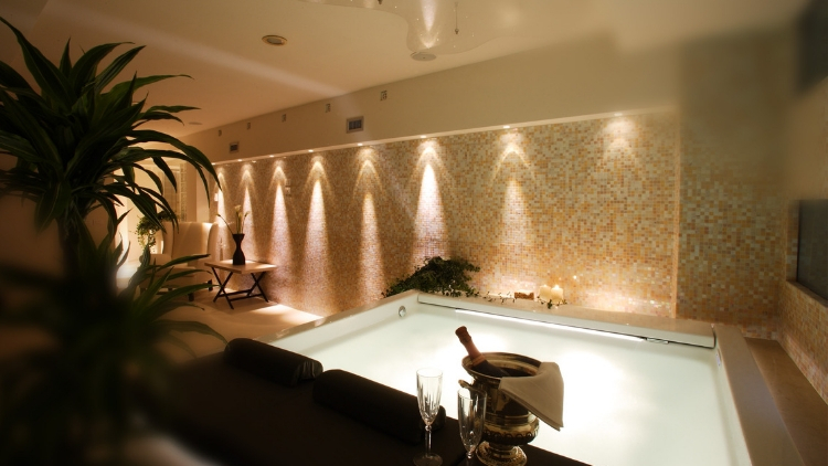 The Ultimate Wellness Escape in Florence at Hotel Ponte Vecchio Suites & Spa 
