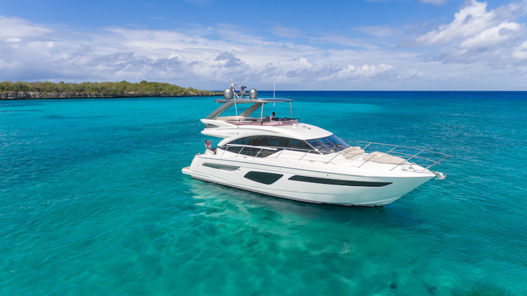 Kudadoo Maldives Private Island Introduces Yacht 'Bella'