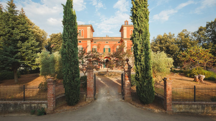 Autumn Weekends in Tuscany at Villa Lena
