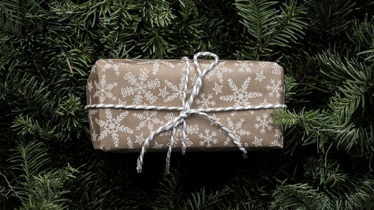 10 Best Christmas Gifts for Him