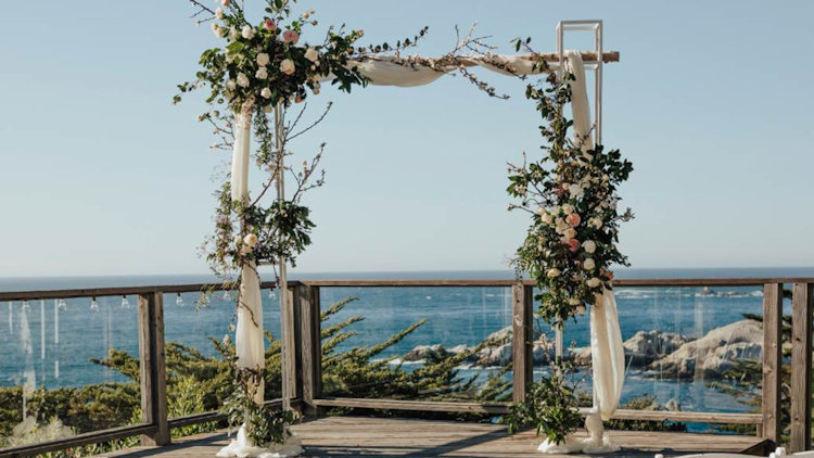 Hyatt Carmel Highlands Creates Intimate Wedding Packages 