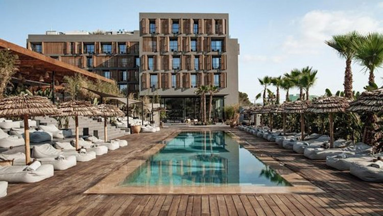 Oku Hotels: Transforming the Hospitality Scene on the Mediterranean Islands