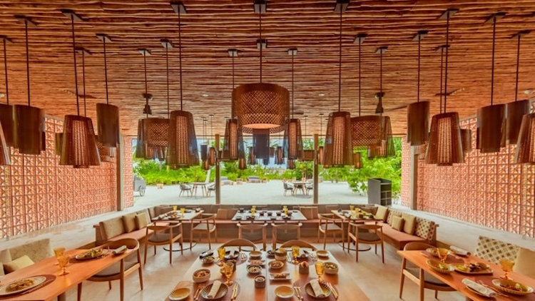 The Ritz-Carlton Maldives, Fari Islands Opens Arabesque Restaurant