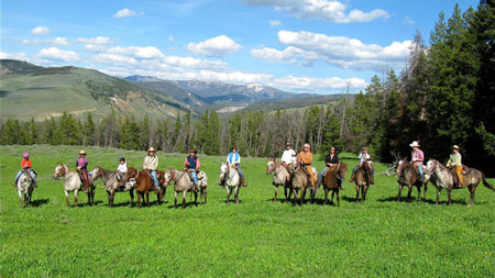 It’s Not Too Late to Book Your 2022 Dude Ranch Vacation