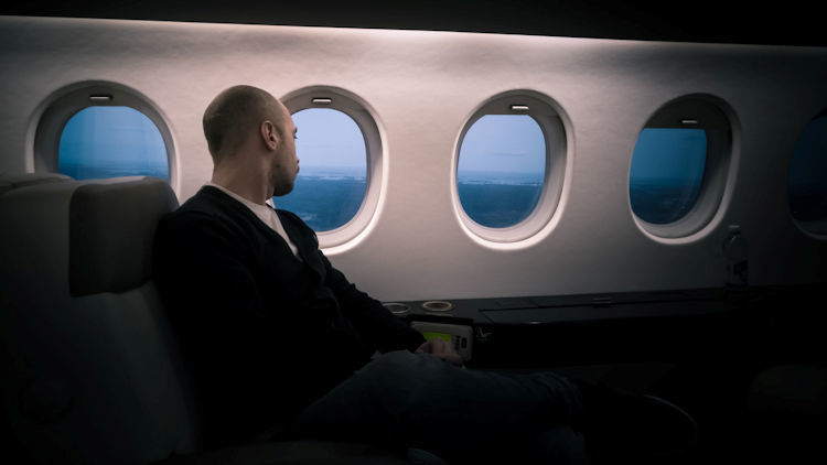 Why traveling business class can be a good investment for professionals
