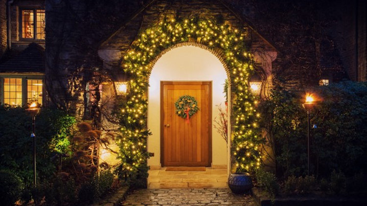 UK's Whatley Manor Offers Festive Experiences this Winter Season