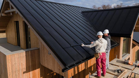 Repair vs Replace: Making the Right Decision for Your Roof’s Health and Your Budget