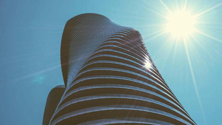 Smart Strategies for Investing in Luxury Real Estate